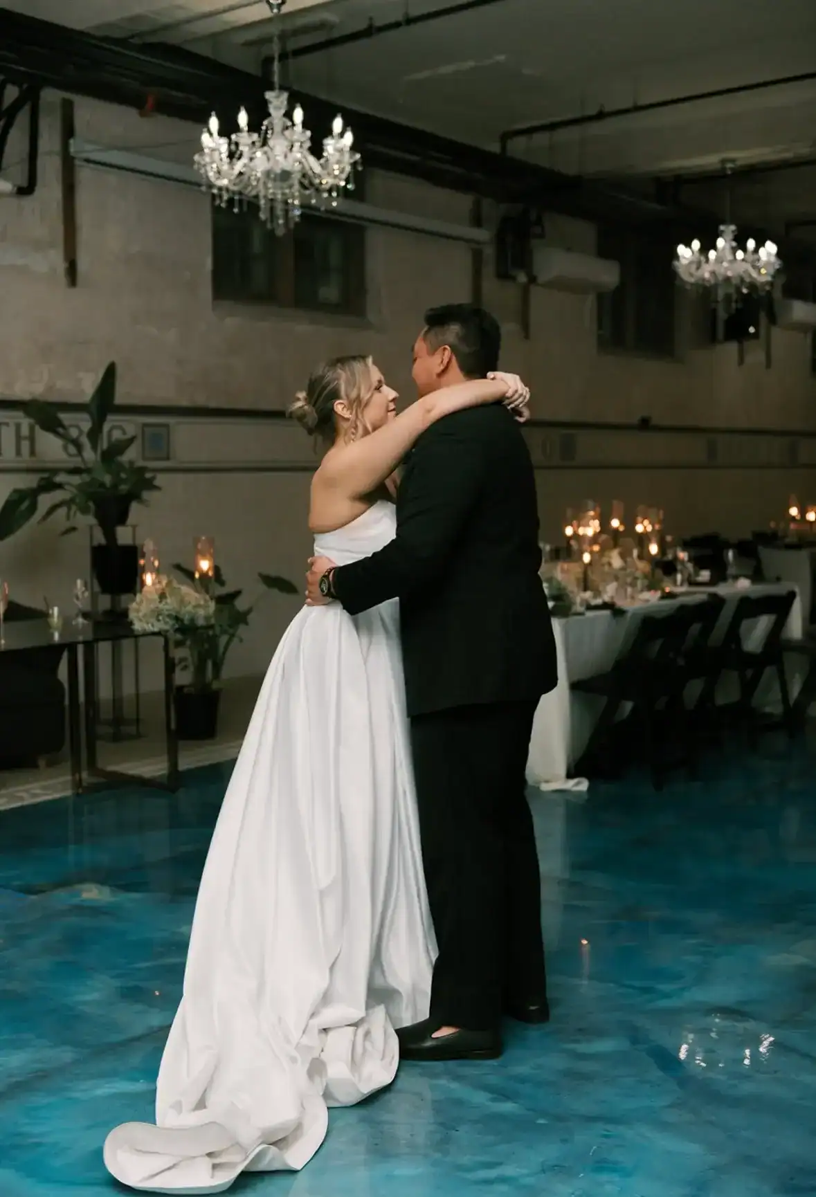 Wedding Venues in Gainesville Ga Private Pool Room Dance