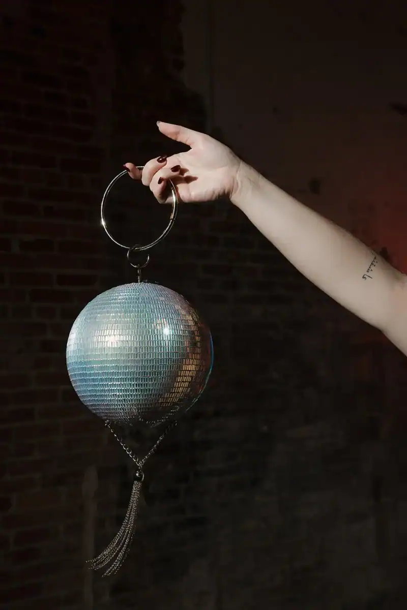 New Holland Parlor Gainesville GA Wedding Venue disco details result